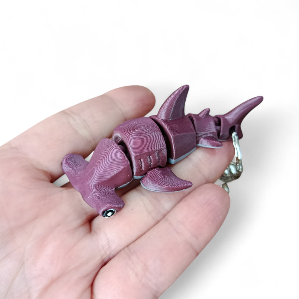 3D Printed Dusty Purple Hammerhead Shark Keychain – Articulated Flexible Sea Animal Charm