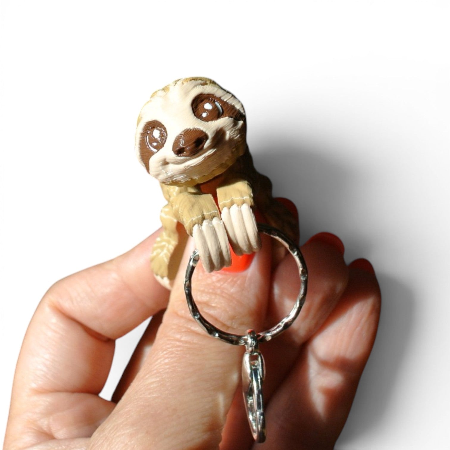 3D Printed Articulated Sloth Keychain – Flexible Animal Backpack Charm & Cute Gift