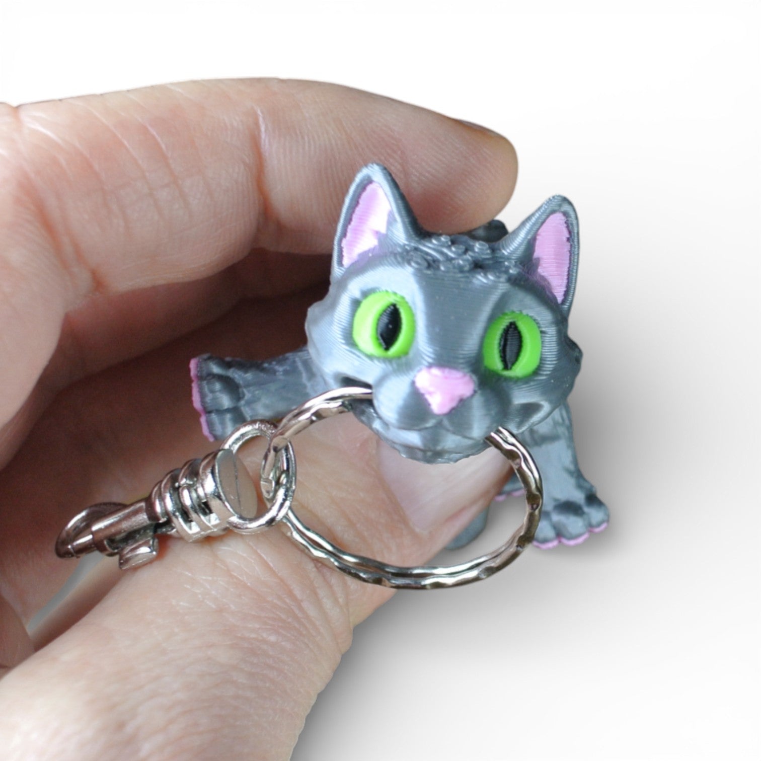 Gray Cat Articulated Keychain – 3D Printed Flexible Cat Fidget Charm