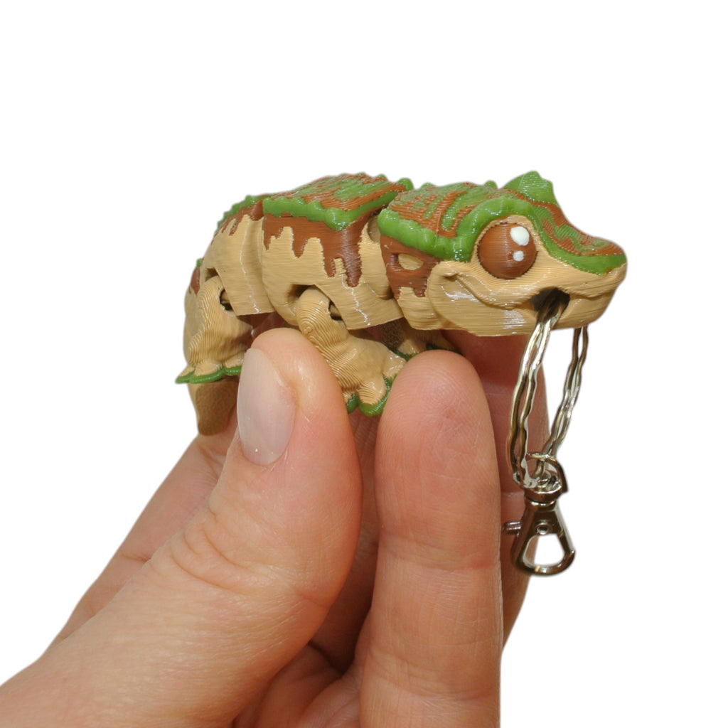 Swamp Green Lizard 3D Printed Keychain – Flexi Animal Charm