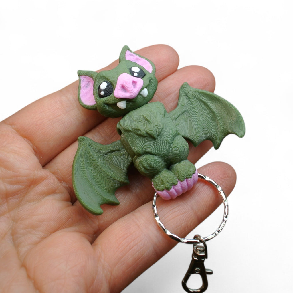 Green Bat Keychain – 3D Printed Articulated Animal Keyring & Backpack Charm